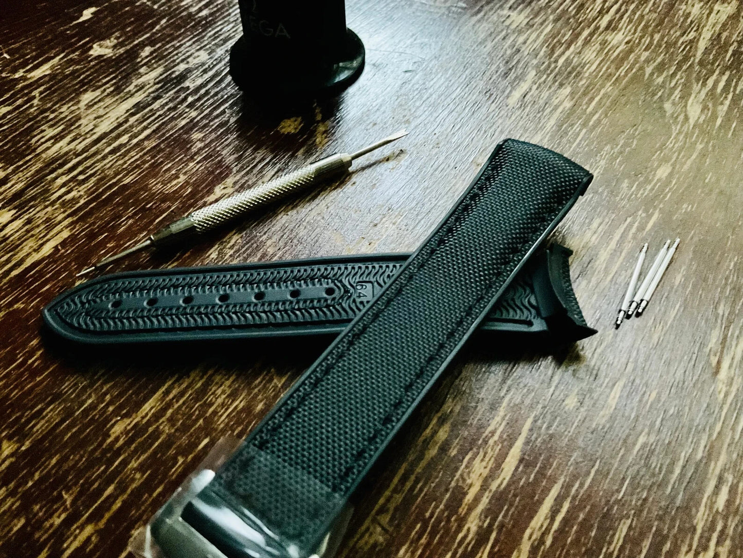 20MM-22MM For Omega Speedmaster, Seamaster, Planet Ocean Rubber nylon Strap.